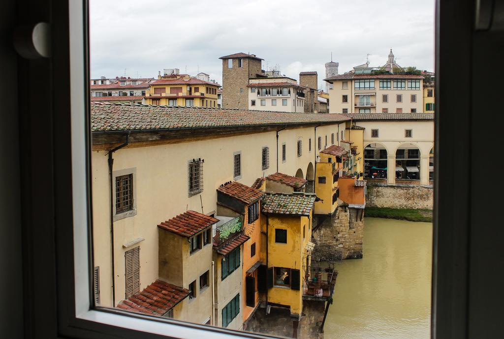 Ponte Vecchio Luxury II Daire Floransa Oda fotoğraf